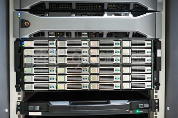 网络服务器与云计算装备技术服务 构建数字化未来的核心支撑